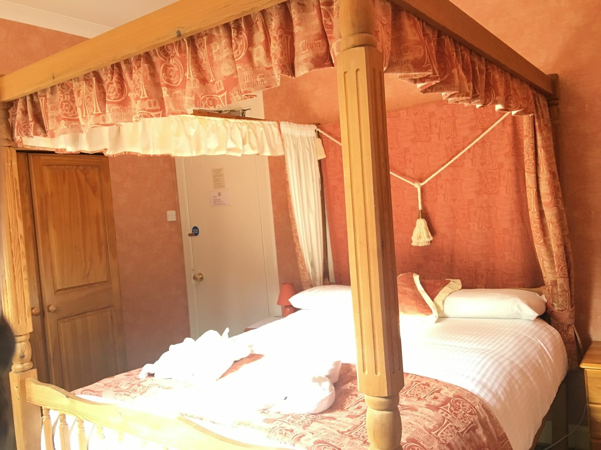 Cannon House Hotel Ротсей Екстер'єр фото